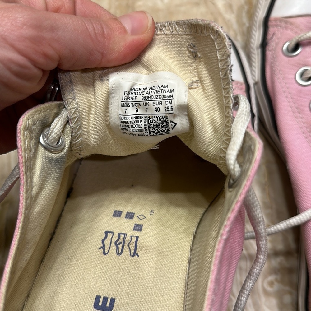 Converse - Picture 8 of 8